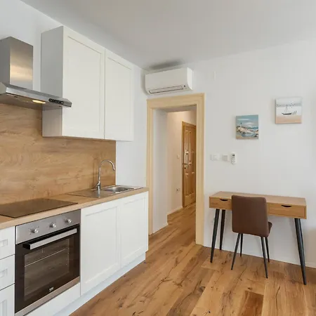 Appartement Modern With Open-air Parking *